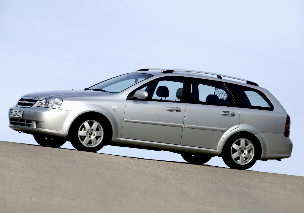 Chevrolet Nubira Station Wagon 1.6 i 16V (109 Hp)